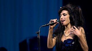 Amy Winehouse - Glastonbury (2008 Full concert)