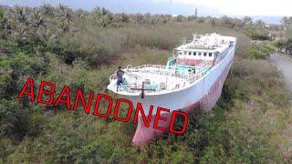 Exploring An Abandoned Ship