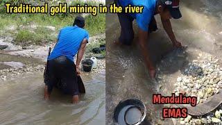 Panning for gold in the river see how I search clean and how much gold I get || looking for gold
