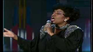 Gloria Gaynor - I will survive & I am what I am 1988