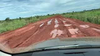 Toyota LC 200 on mud