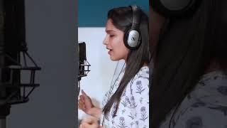 Swasika Vijay | Unakkul Naane Song| Women'sDay Special Video#theworldofgiri