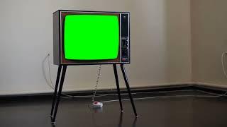 TV Green Screen | retro television with chroma key screen in room