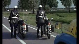 1971 Jacques Tati - "Trafic" (highlights)