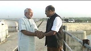 Walk The Talk: Narendra Modi (Aired: April 2004)