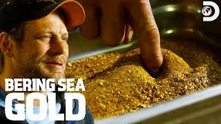 117 Ounces! Biggest Gold Haul So Far | Bering Sea Gold
