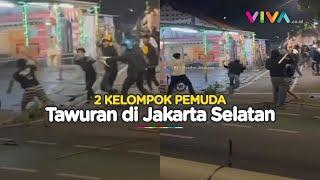 VIDEO Bentrok Antar Kelompok, Saling Pukul hingga Bacok-bacokan