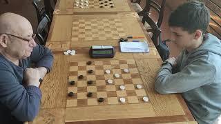 Настоящие шашки  играет Плакхин! Как играют международные гроссмейстеры от дебюта до эндшпиля! Шашки