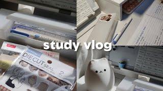 study vlog ( lots of studying, scrapbooking, Canva slides, taking notes )