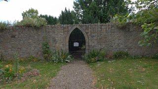 Open Graves, resting place of victims of Rochdale shipwreck & haunted by ghost lady wielding an axe