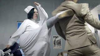 Female nurse is a kung fu master, beat Japanese agents hard!