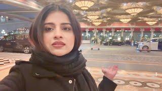 VLOG : Travelling To Macao /Hong Kong | Day 1 in Macau Venetian | My 10th Solo Trip |Nidhi Chaudhary