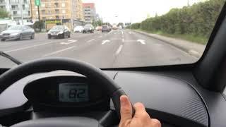 Renault Twizy 0-85 km/h acceleration - Flat Out