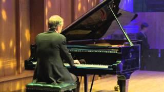 Steven Osborne plays Mussorgsky at the 2013 Gramophone Awards 2013