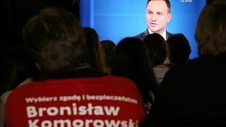 Debata prezydencka: Duda pyta Komorowskiego o zmianę poglądów