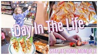 REALISTIC DAY IN THE LIFE OF A MOM | EASY AND TASTY WEEKNIGHT DINNER RECIPES