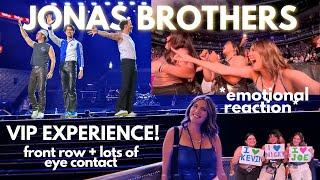 JONAS BROTHERS LOOKED AT US!! ️‍🪩5 ALBUMS 1 NIGHT SACRAMENTO SHOW!  (VIP, FRONT ROW) 9/11/2023