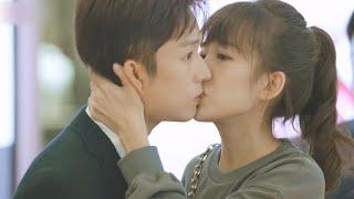 【Movie】Cinderella kisses CEO, who surprisingly doesn't resist her advances.