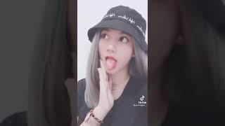 NOT NOT SELEBEW  CANTIK MULU NIH ORANG NGAB 