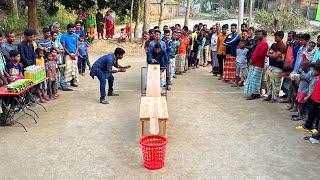 ফল গড়িয়ে তেল জেতার কঠিন চ্যালেঞ্জ। আজব খেলায় কে কে পুরষ্কার জিতলো দেখুন ? Village People Funny Game