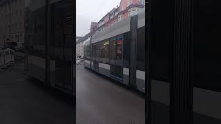 Ulmer Straßenbahn Wagennumer 62 nach Söflingen über die Baustelle Wagnerstraße #shorts