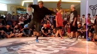 Moonstepper Crew vs Giller Battle Crew | FLOOR COMBAT 2012