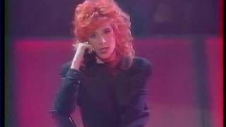 Mylène Farmer Déshabillez-moi Les uns et les autres TF1 29 avril 1988