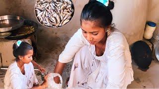 आज बहुत दिन के बाद में बना रही हूं तालाब की देसी मछली साथ में मक्का की रोटी Laxmi Official Cooking