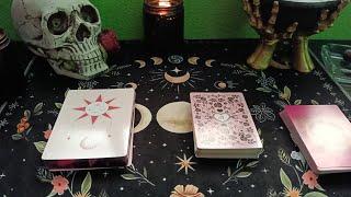 TE VOY A DECIR QUIEN ES LA PERSONA QUE PIENSA MUCHO EN TI#shortvideo #tarot #tiktok