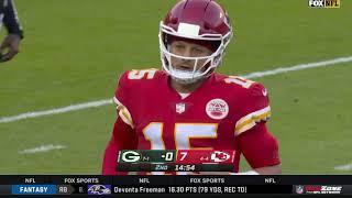 Patrick Mahomes gets STOPPED on 4th down