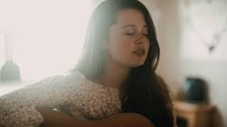 Emily Scott Robinson - "Borrowed Rooms and Old Wood Floors" (Official Video)