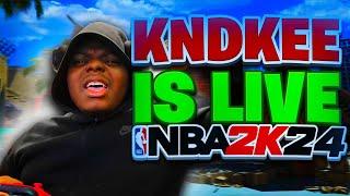 TOP ISO GUARD ON NBA 2K24!! BEST GUARD STREAKING PULL UP!!