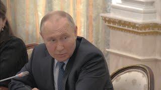 Владимир Путин - о новой волне мобилизации: Необходимости на сегодняшний день нет