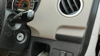 Suzuki Wagon R | Interior | Close Up | Ignition Switch | Fog Lights Button | Defogger