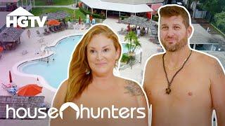 NUDIST Couple Hunts for Florida Home - Full Episode Recap | House Hunters: Agents Gone Wild | HGTV