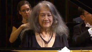 2019 | Martha Argerich plays Beethoven Piano Concerto No. 1 + Bach Gavottes / Scarlatti K141 encores