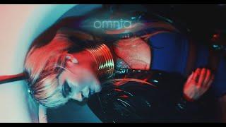 Anna Moor || omnia