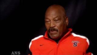 JIM BROWN SAYS EXPRESS ERNIE DAVIS LIKE BARACK OBAMA