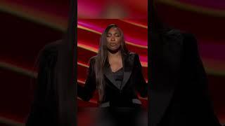 Serena is hosting the #ESPYS, Venus @DrinkSimplySpiked