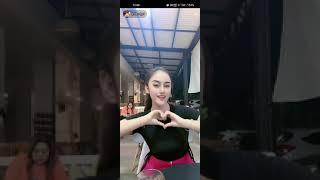 cewek  #sunda #livestream #tiktok  #nongkrong #coffee   minum #kopi , bodynya#aduhay