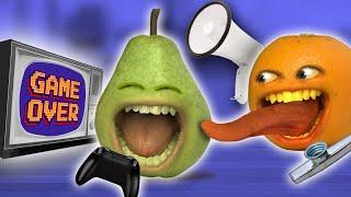 Annoying Pear While He Plays Games!!