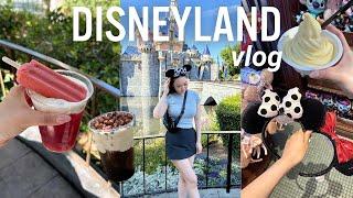 the BEST foods to eat at Disneyland, trying viral iced coffee, foodie tour!