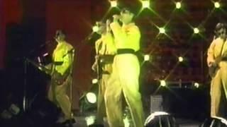 Devo "Uncontrollable Urge" (ABC TV 1980)