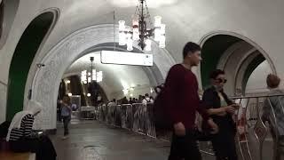 Top 25 Most Beautiful Metro Stations in Moscow - Красивые станции в Московского Метрополитена