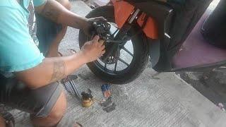 Brake pad replacement honda click 125/Rosie chix vlog