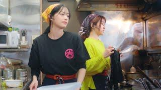A moving story! Two beautiful college students run a Chinese restaurant in Japan. 中華 東東 とんとん