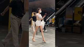 Cute chinese girl street fashion | classiic trend #shorts #chinsesstreetfashion