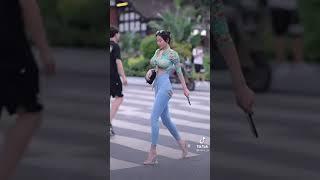 Pretty hot girls walking down the street | bouncing boobs | tight pants