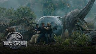 Jurassic World: Fallen Kingdom - Trailer Thursday (Run) (HD)