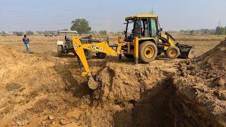 JCB 3dx Backhoe Loader Machine Loading Mud In Mahindra 475 Di Tractor and Stuck in Mud | Jcb Video